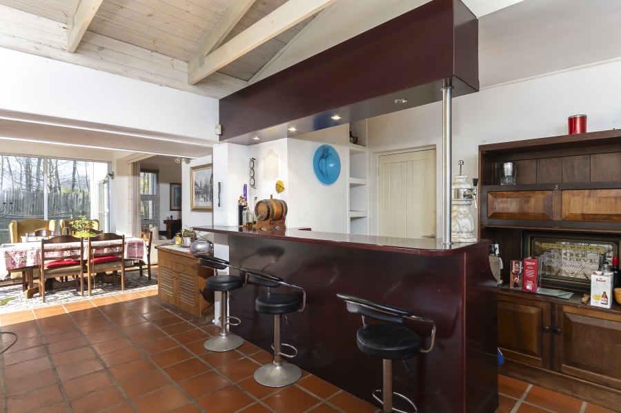 5 Bedroom Property for Sale in Jamestown Western Cape